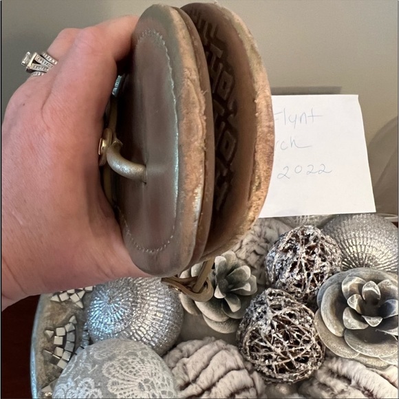 Tory Burch Miller Sandals Champagne Metallic Size 10 - Picture 4 of 5